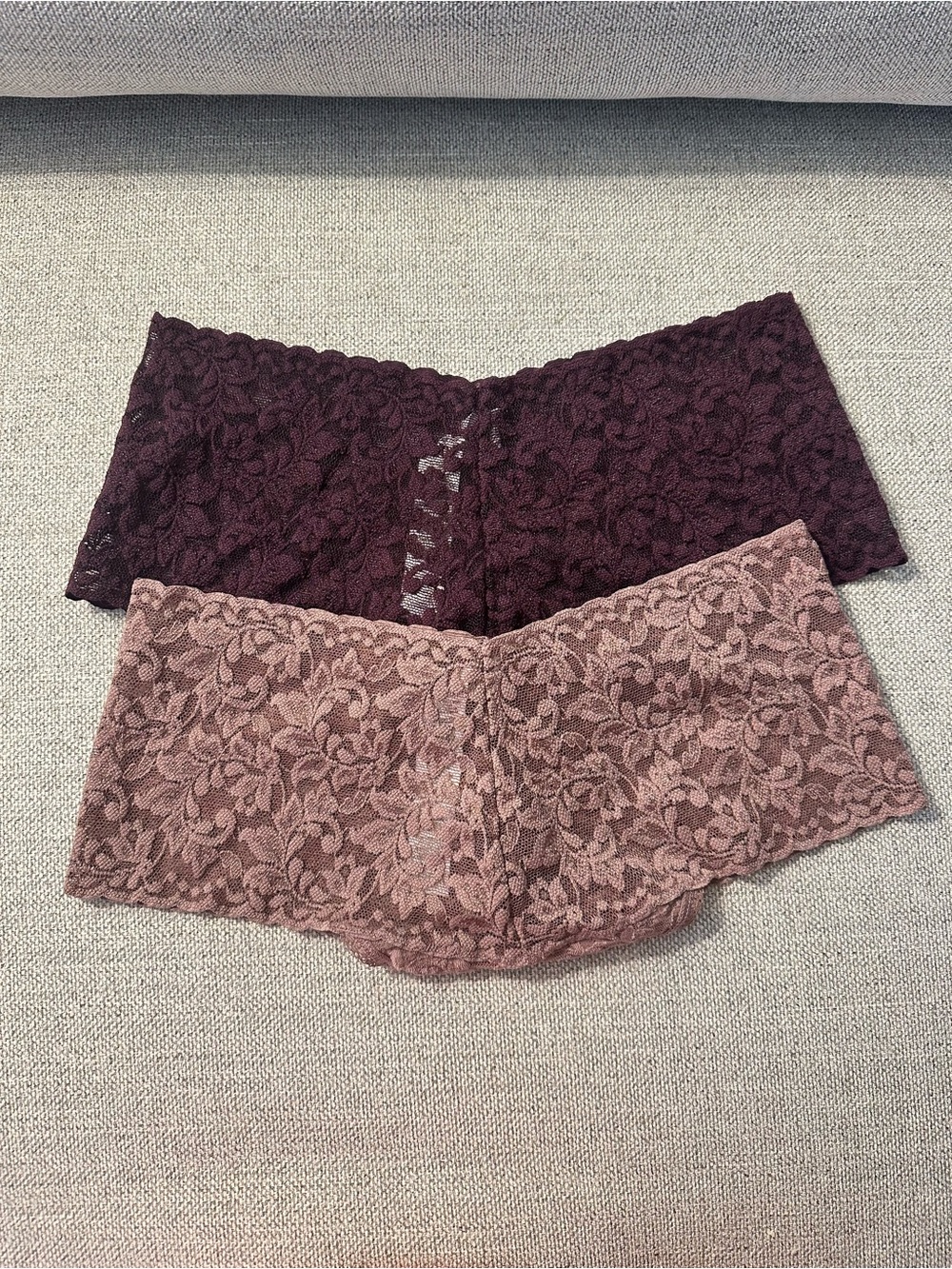 Hanky Panky Retro Lace Thongs